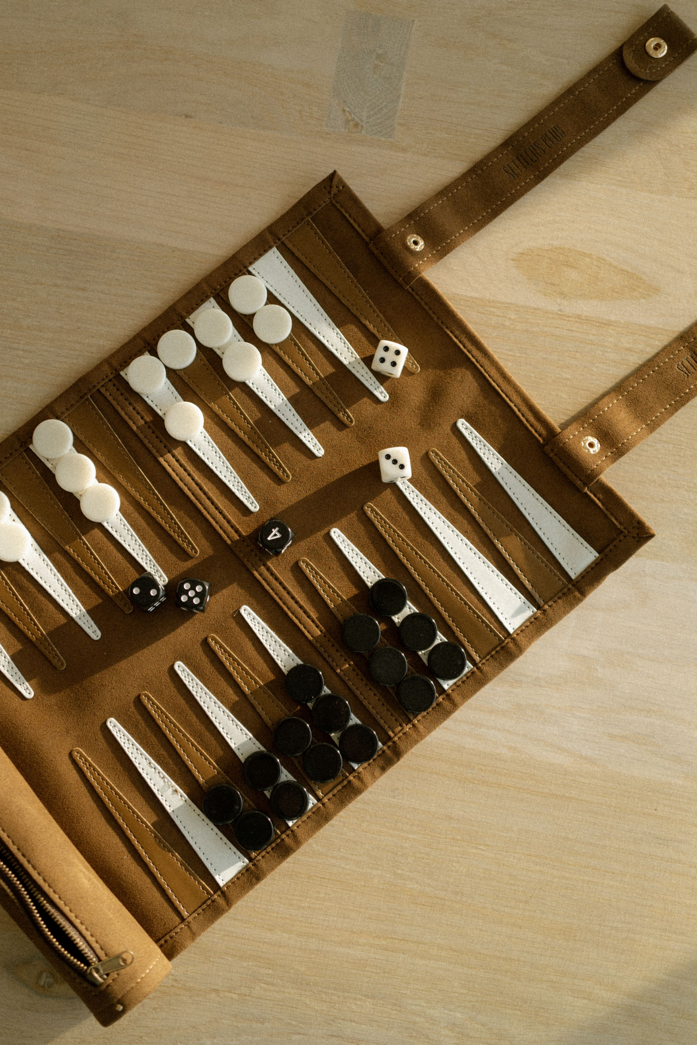 dark brown backgammon set